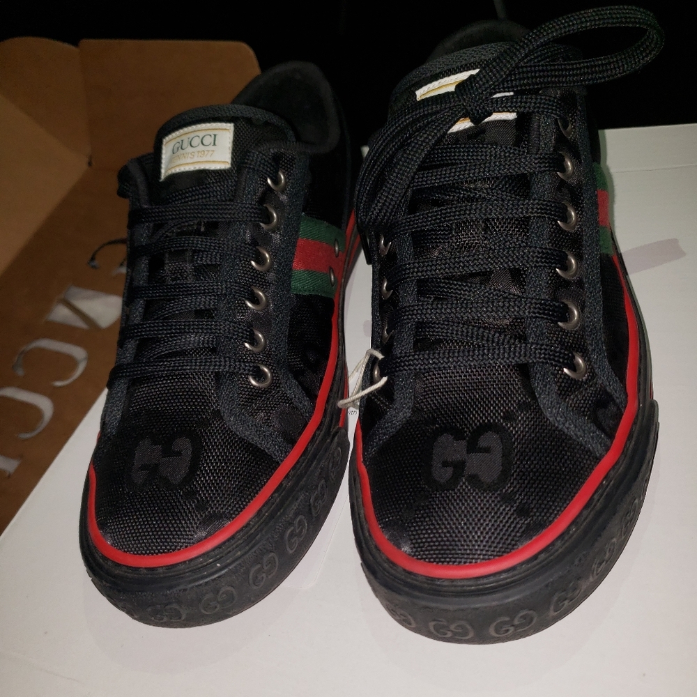 Authentic Gucci 1977 Off The Grid Sneakers